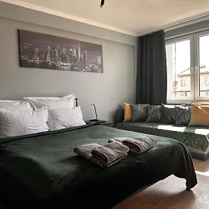 apartament-center-starowilna.krakowhotelspoland.com/
